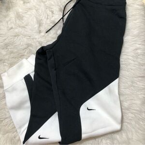 Nike sweatpants. Womens size large. Rare design. Like new. Worn once